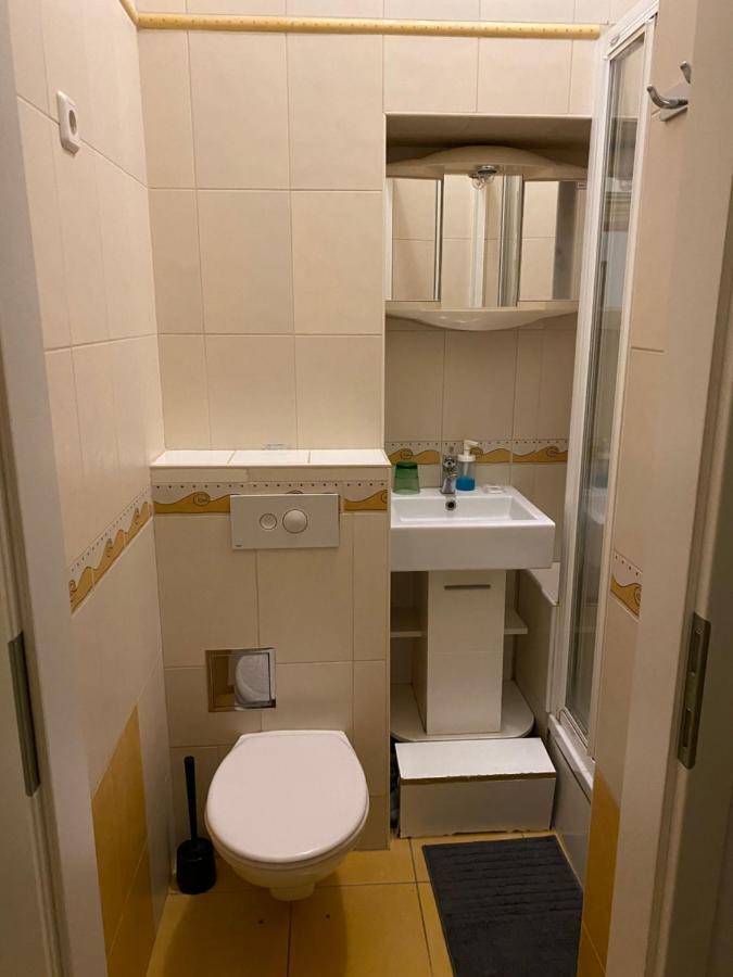 Rooms And Apartments Nokturno ซาเกร็บ ภายนอก รูปภาพ